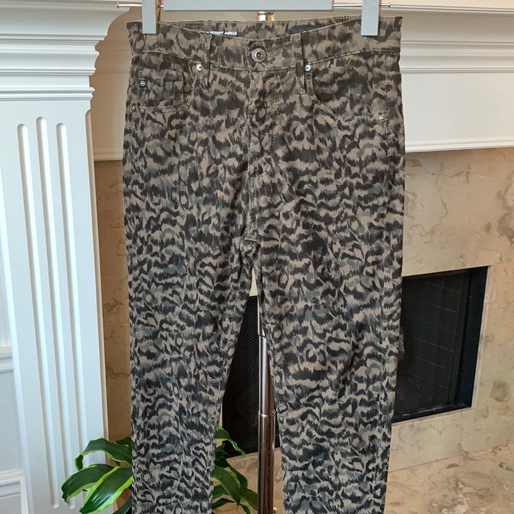 AG Farrah high rise skinny ankle